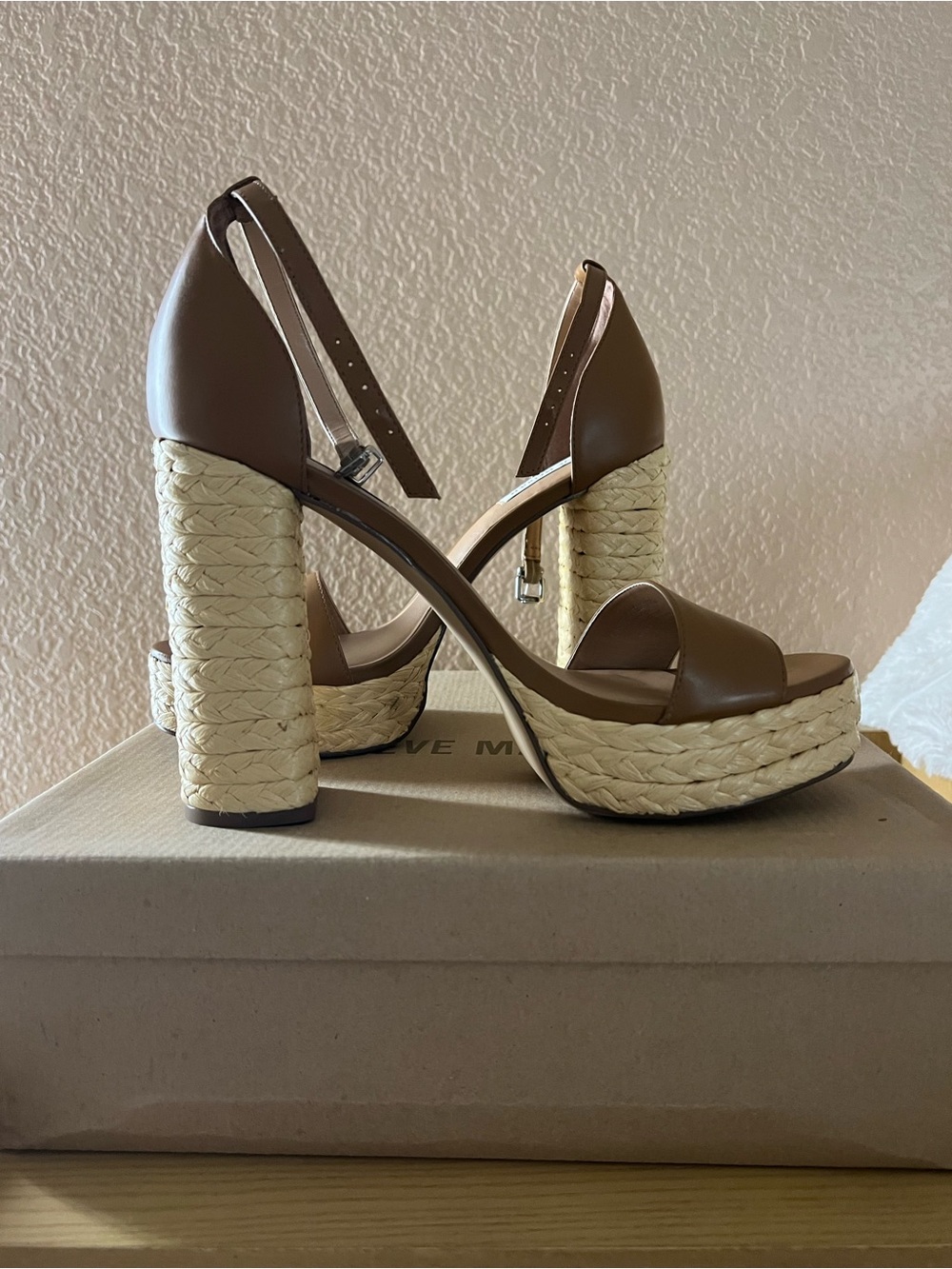 Steve Madden Brown Raffia Platform Block Heel Sandals